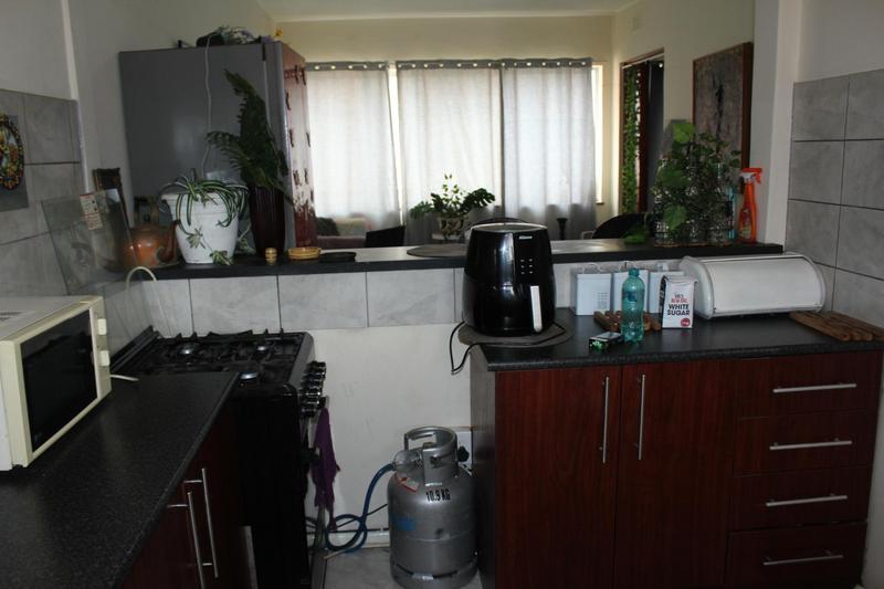1 Bedroom Property for Sale in Avondale Western Cape